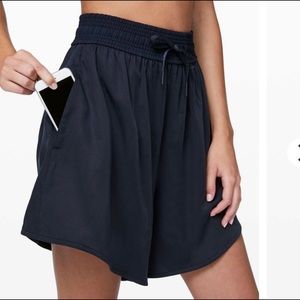 Lululemon Feeling Femme Shorts - Black